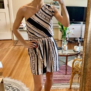 Little pink / black dress